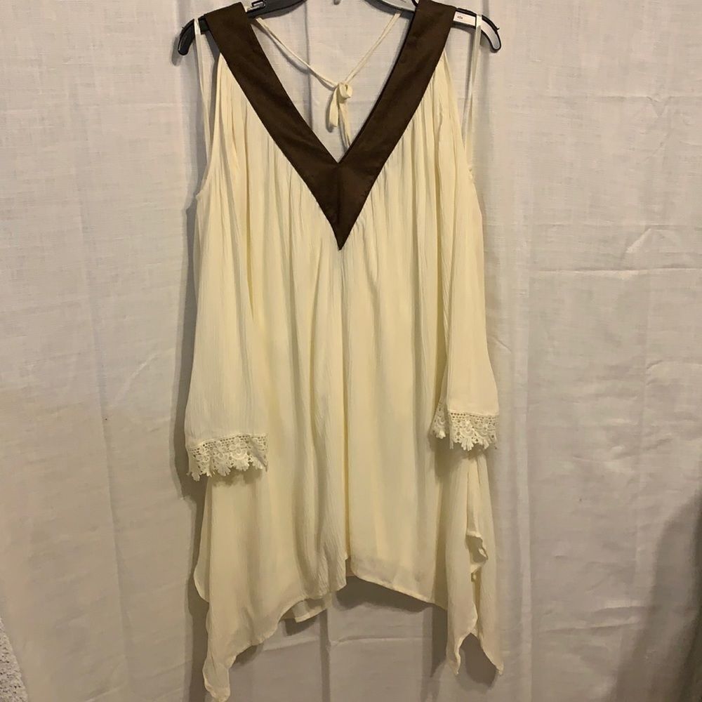 Virgin Only designed in Los Angeles cold shoulder dress w/V-neck front/back NWT